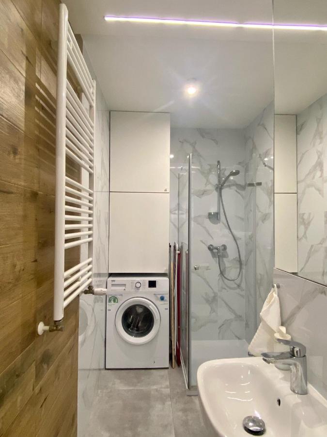 Enes Apartments Legnicka Street A Breslau Exterior foto